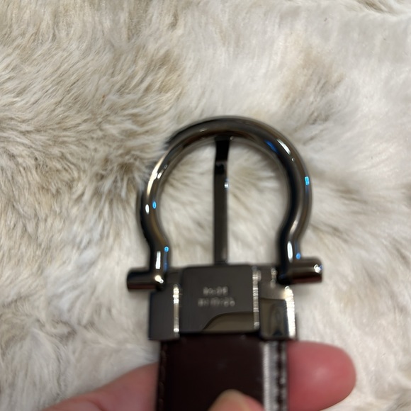 Salvatore Ferragamo Twirl Reversible Belt - Picture 7 of 11